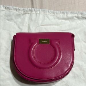 Salvatore Ferragamo Pink Leather Crossbody Bag